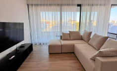 3 bedroom furnished apartment to rent in Mesa Geitonia