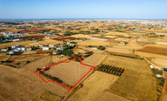 Luxury residential 9160 m2 for sale in Frenaros, Famagusta