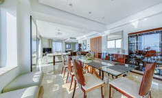 Sea view apartment in Ayios Tychonas, Limassol 
