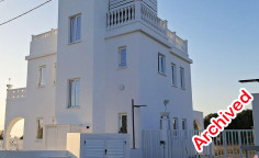 Modern detached villa for rent in Kissonerga with pool 
