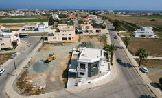 4 bedroom unfurnished villa for sale in Kiti