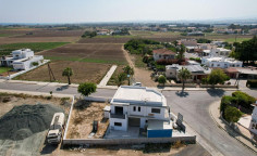 4 bedroom unfurnished villa for sale in Kiti