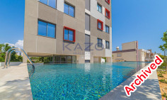 Modern three bedroom apartment with pool in Mesa Geitonia 