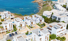 Seafront villa with pool and sea views Kissonerga 