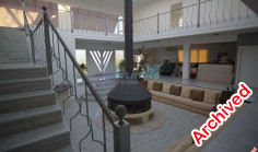 6 bedroom mansion with guest house 