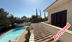 Spacious 5 bedroom house for sale in Engomi