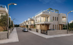 3 bedrooms villa with swimming pool for sale in Yeroskipou 3 bedrooms villa with swimming pool for sale in Yeroskipou