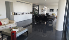 Luxury 3 bedroom apartment to rent in Aglantzia