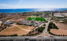 Residential 1362 m2 for sale in Oroklini, Larnaca Residential 1362 m2 for sale in Oroklini, Larnaca
