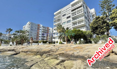 1 bedroom beach front apartment for rent Limassol Tourist Area 