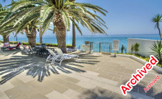 1 bedroom beach front apartment for rent Limassol Tourist Area 