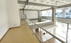 Spacious commercial to buy in Aglantzia