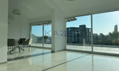 Three bedroom apartment sea view in Parekklisia 