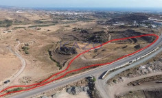 Elevated 18,560 m&sup2; plot with panoramic valley views in Agia Varvara , Paphos