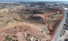 Elevated 18,560 m&sup2; plot with panoramic valley views in Agia Varvara , Paphos