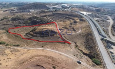Expansive hillside plot with panoramic views in Agia Varvara, Paphos , Paphos