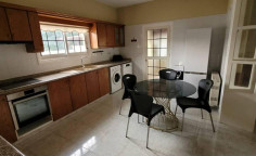 For sale: 4 bedroom house in Dekelia with big plot 
