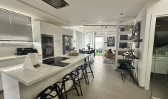 3 bedroom modern house in Livadia 