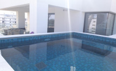 Luxurious 3-bedroom penthouse with private pool and sea view 