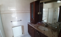 Luxury 5-bedroom villa with private pool in Livadia, Larnaca 
