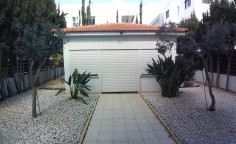 Luxury 5-bedroom villa with private pool in Livadia, Larnaca 