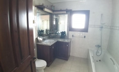 Luxury 5-bedroom villa with private pool in Livadia, Larnaca 
