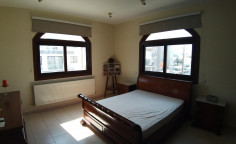 Luxury 5-bedroom villa with private pool in Livadia, Larnaca 