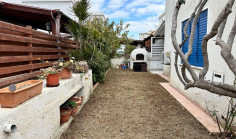 2 bedroom house in Pervolia 50 m from the beach 