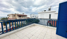 2 bedroom house in Pervolia 50 m from the beach 