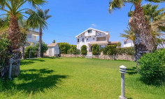 Large 5 bedroom house for sale in Protaras