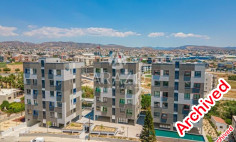 Beautiful 2 bed apartment with swimming pool for sale in Mesa Geitonia