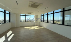 Ultra modern office floor in Agia Fyla 