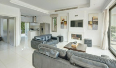 Beautiful 5 bedrooms house for sale in Protaras