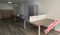 Renovated office for rent in central Mesa Geitonia 