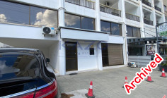 Renovated office for rent in central Mesa Geitonia 