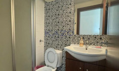 Fully furnished penthouse in central Mesa Geitonia 