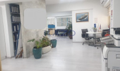 Spacious office for sale in Agios Antonios center 