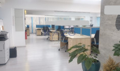 Spacious office for sale in Agios Antonios center 
