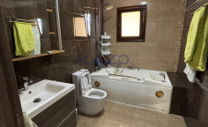 Spacious five bedroom house in quiet Apostolos Andreas area 