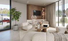 4 bedroom villa with swimming pool for sale in Dromolaxia