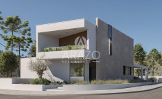 4 bedroom villa with swimming pool for sale in Dromolaxia