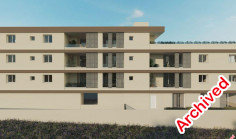 Spacious 3 bed apartment for sale in Deryneia