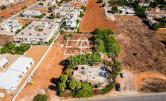 Land with house in deryenia, Famagusta , Famagusta Land with house in deryenia, Famagusta , Famagusta