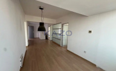 Spacious top floor office in central Omonoia location 