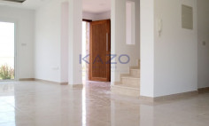 Spacious Konia villa with 3 bedrooms for sale 