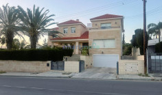 5 bedroom detached villa for sale Limassol 
