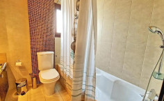 4 bedroom house to rent in Paralimni