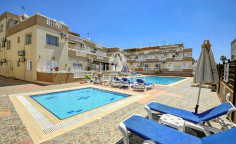 Spacious 2 bedroom furnished apartment with swimming pool to rent in Kapparis