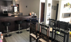 Detached house with pool four bedrooms spacious plot 