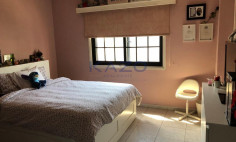 Detached house with pool four bedrooms spacious plot 
